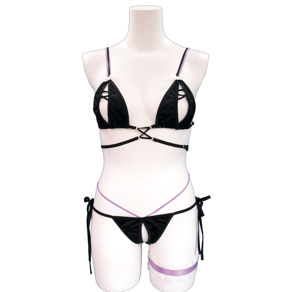 オタク友達とのセックスは最高に気持ちいい セクシーランジェリー【前姿】